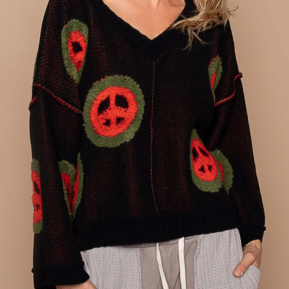 NEW! POL Clothing Peace Sign Crop Sweater Black,Red,Green Sizes S,M, & L - Picture 4 of 8